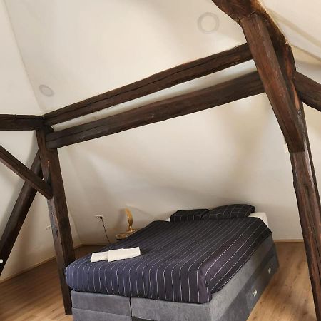 Apartman Buzanova 001 Apartment ซาเกร็บ ภายนอก รูปภาพ