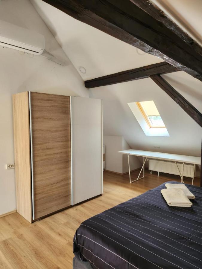 Apartman Buzanova 001 Apartment ซาเกร็บ ภายนอก รูปภาพ