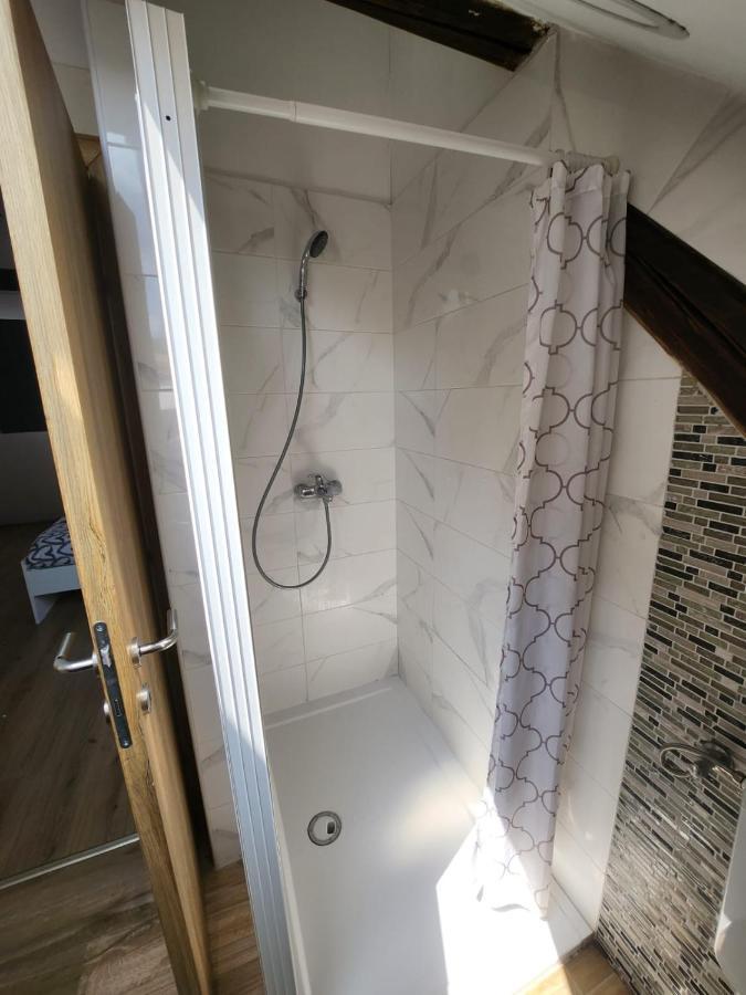 Apartman Buzanova 001 Apartment ซาเกร็บ ภายนอก รูปภาพ
